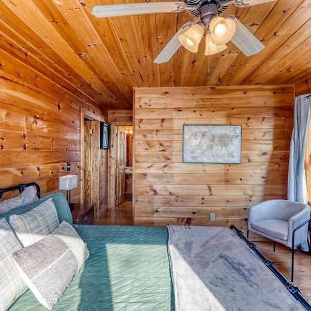Mtn Cabin Sleeps 10 - 5 Mins To Fishing & Camping 엘리제이 외부 사진