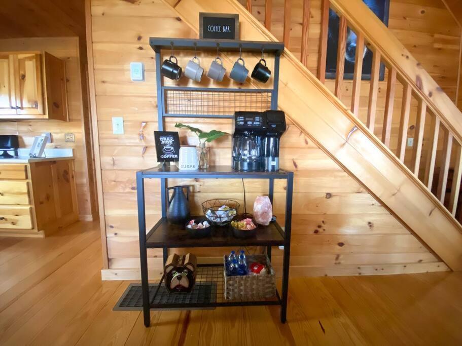 Mtn Cabin Sleeps 10 - 5 Mins To Fishing & Camping 엘리제이 외부 사진