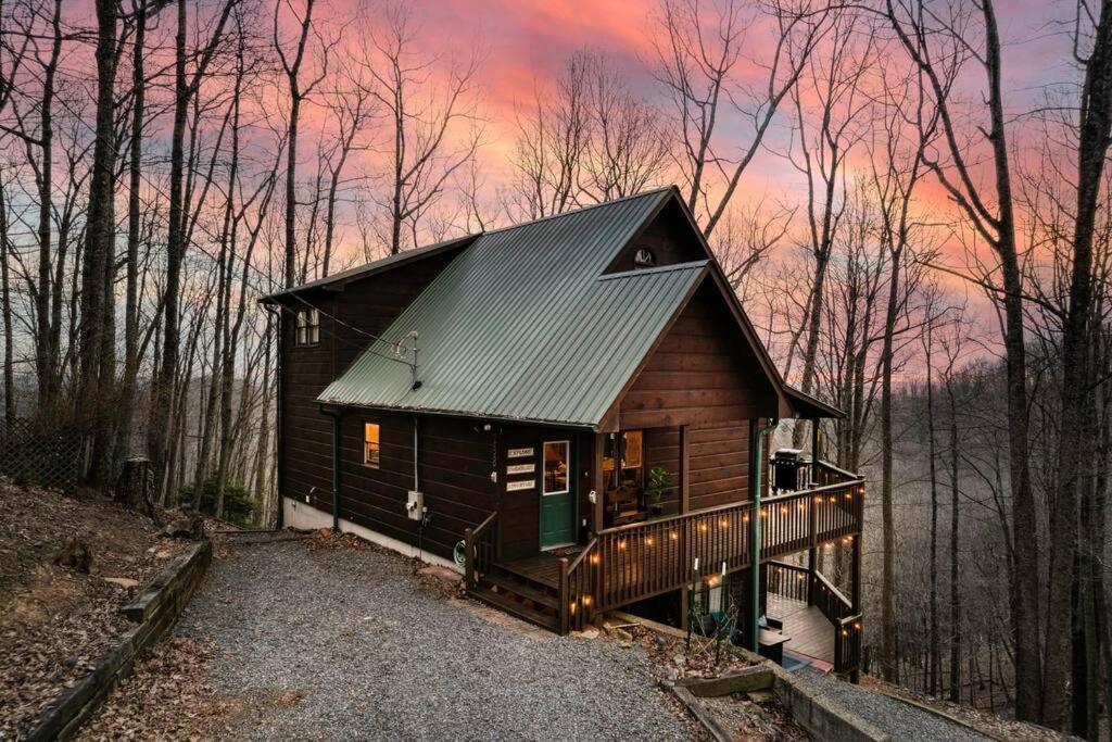 Mtn Cabin Sleeps 10 - 5 Mins To Fishing & Camping 엘리제이 외부 사진