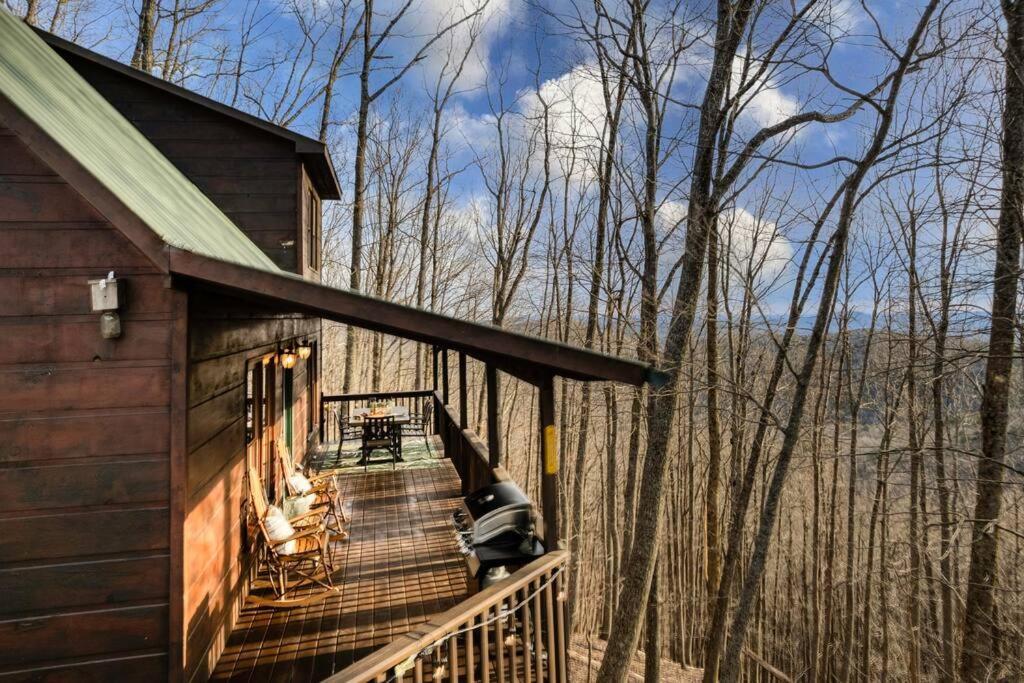 Mtn Cabin Sleeps 10 - 5 Mins To Fishing & Camping 엘리제이 외부 사진