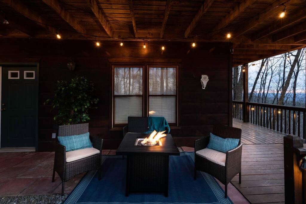 Mtn Cabin Sleeps 10 - 5 Mins To Fishing & Camping 엘리제이 외부 사진
